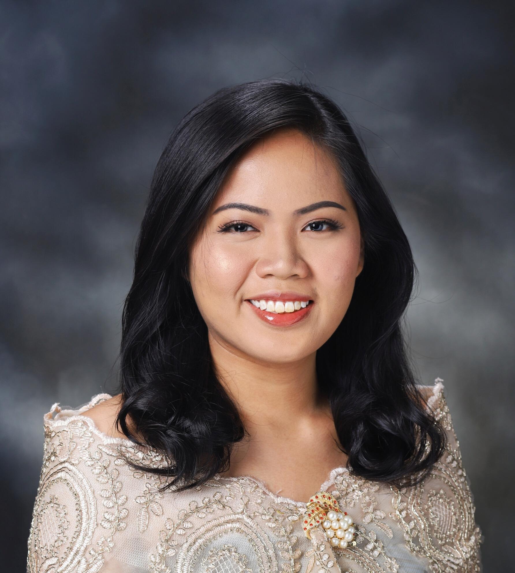 Lavenia Magno